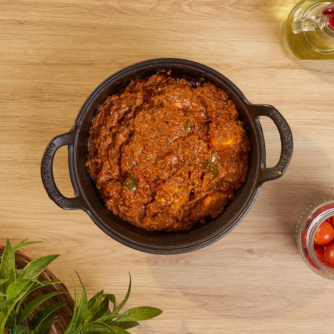 Cast Iron Oven Pot