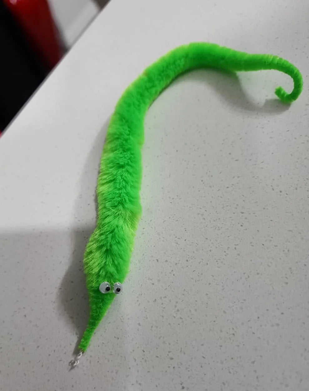 Rainbow Magic Twisty Worm Wiggling Toy 🌈✨