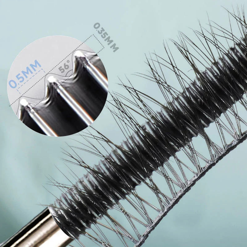 Long-Lasting Curl and Definition Mascara